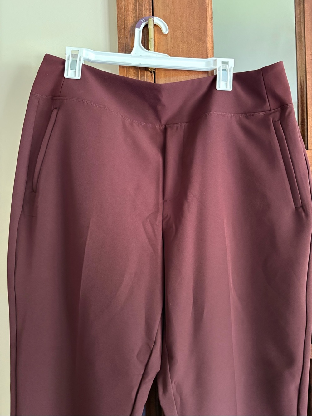 Athleta Endless High Rise Pants size 16 - Picture 3 of 4
